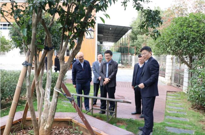 省供銷合作總社黨組書記、理事會主任劉湘凌調(diào)研我司
